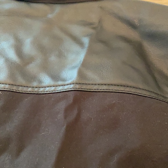 Leather jacket - Picture 8 of 8